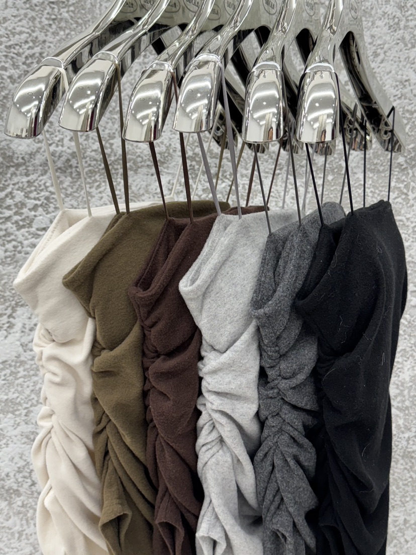 BADCALM東大門㊣實拍女士新品25秋冬職業時尚吊帶背心羊毛絨BADCALM吊帶/背心