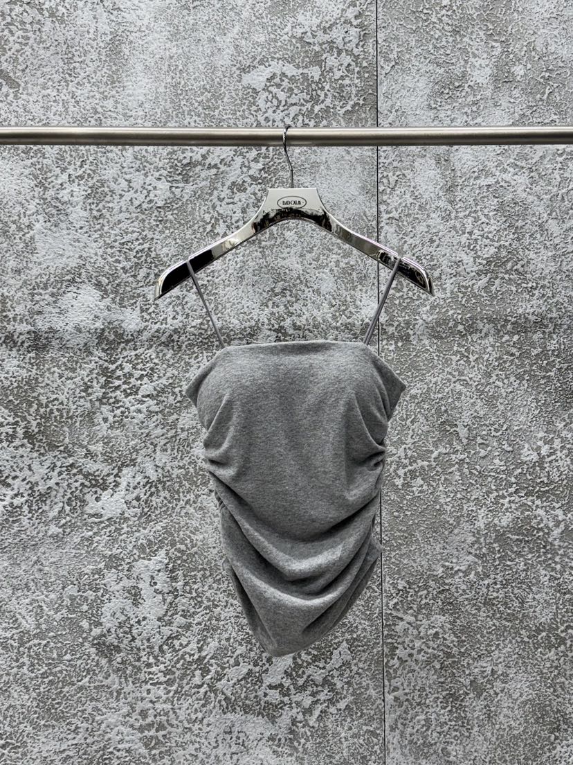 BADCALM東大門㊣實拍女士新品25秋冬職業時尚吊帶背心羊毛絨BADCALM吊帶/背心圖色4