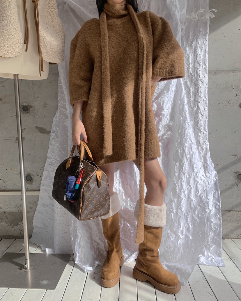 LIVE AID-P東大門㊣代購女裝新品25秋冬時尚針織衫含脖帶LIVE AID-P針織衫