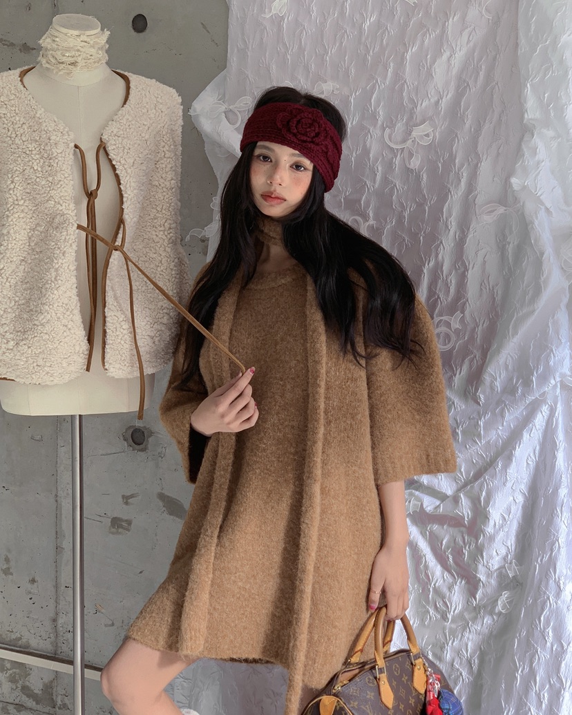 LIVE AID-P東大門㊣代購女裝新品25秋冬時尚針織衫含脖帶LIVE AID-P針織衫