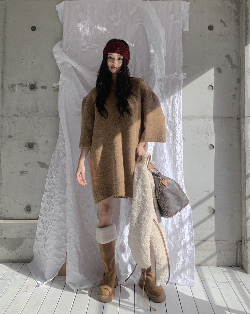 LIVE AID-P東大門㊣代購女裝新品25秋冬時尚針織衫含脖帶LIVE AID-P針織衫