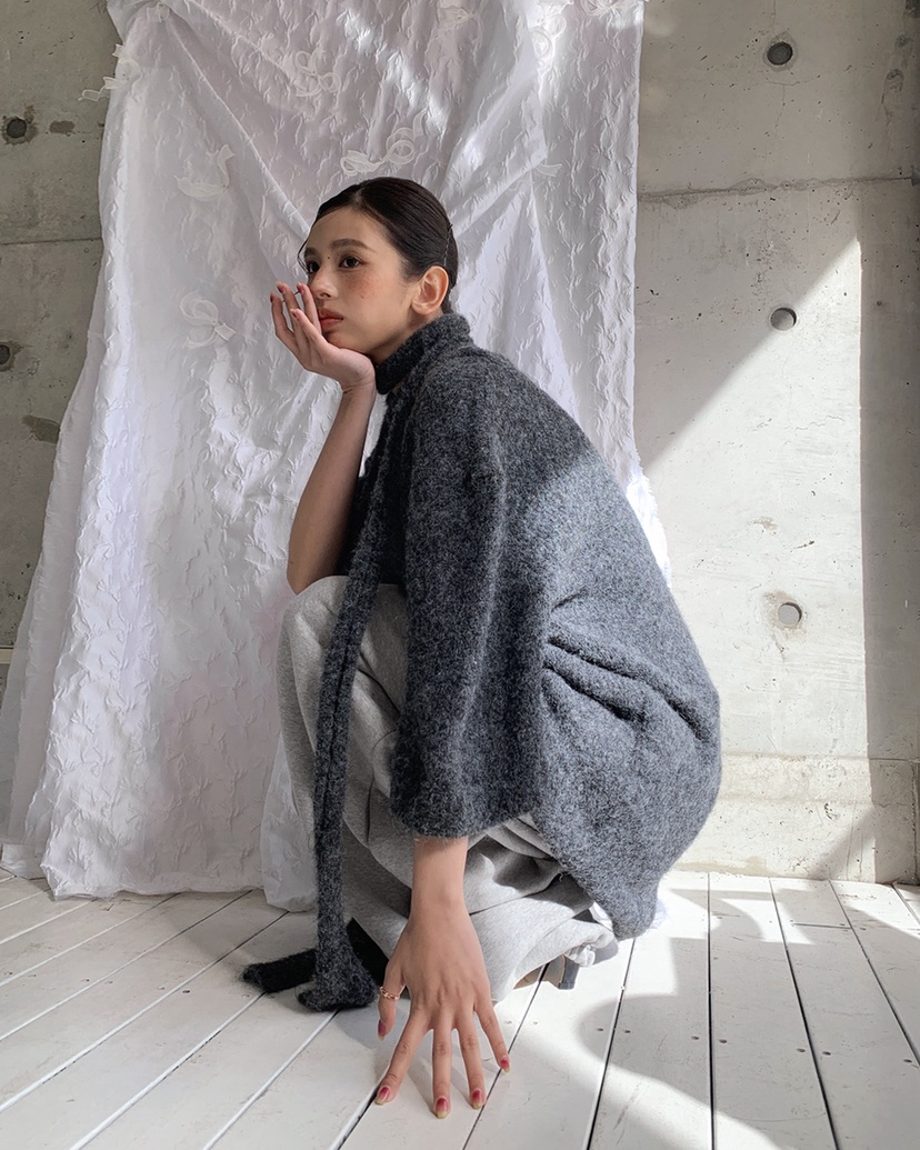 LIVE AID-P東大門㊣代購女裝新品25秋冬時尚針織衫含脖帶LIVE AID-P針織衫