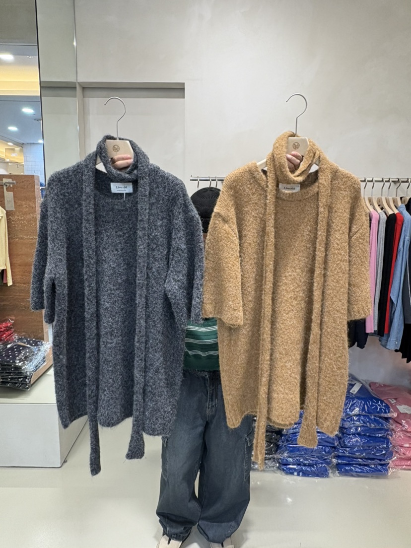 LIVE AID-P東大門㊣代購女裝新品25秋冬時尚針織衫含脖帶LIVE AID-P針織衫