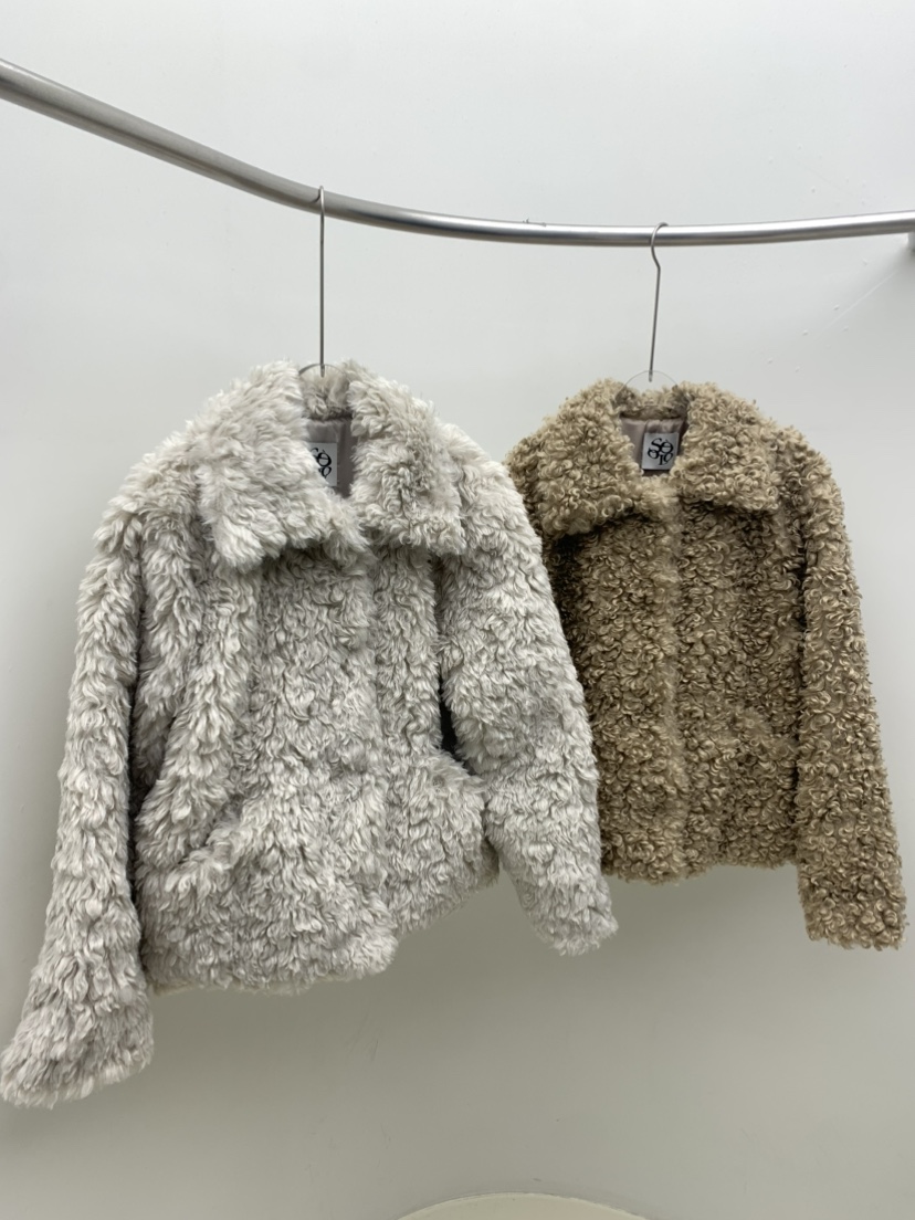 SEOLO韓國代購㊣女裝新款時尚25秋冬休閑推薦熱賣夾克含帽子Seolo seoul夾克