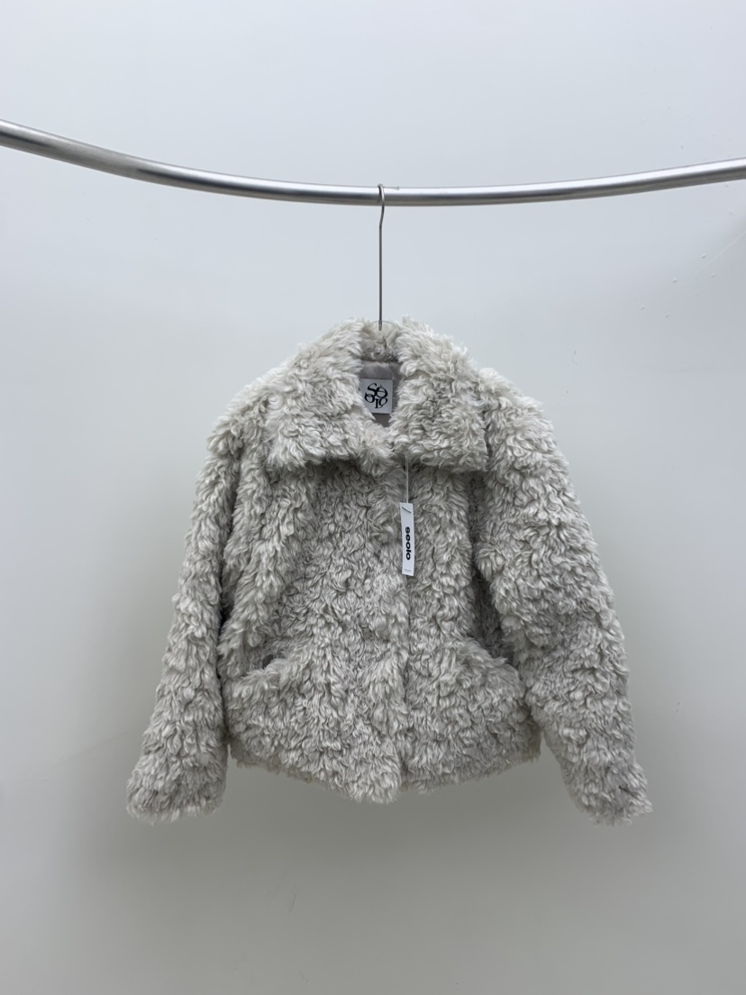 SEOLO韓國代購㊣女裝新款時尚25秋冬休閑推薦熱賣夾克含帽子Seolo seoul夾克圖色2