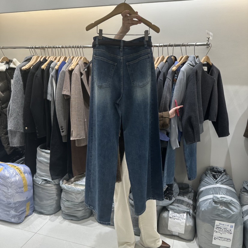 BLUEI-D東大門㊣代購女士新款真品休閑推薦牛仔褲不含腰帶Blue i-d牛仔褲
