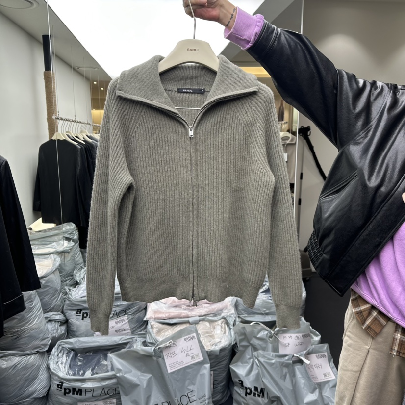 BANUL東大門㊣代購女裝新品職業休閑時尚真品推薦針織衫拉鏈BANUL針織衫圖色3墨綠