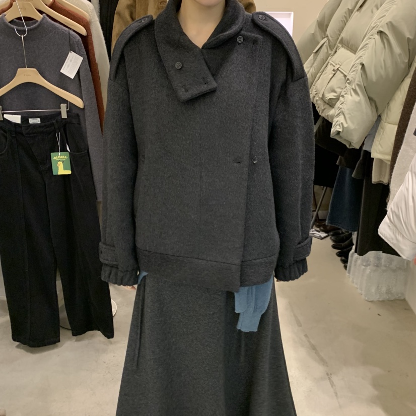 PHILO東大門㊣直郵女裝新款人氣職業25秋冬熱賣真品短款大衣PHILO短款大衣圖色2