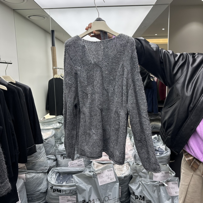 BANUL東大門㊣代購女裝新品真品時尚職業25秋冬針織衫含腰帶圍巾BANUL針織衫