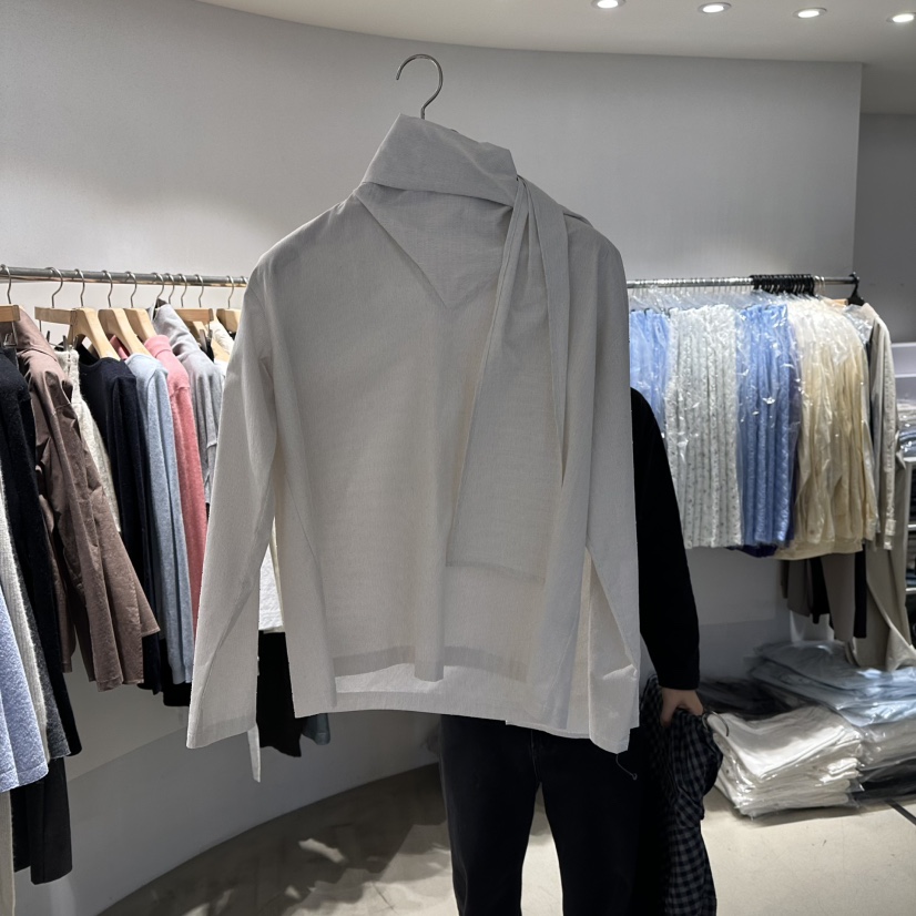 ROOM K-P東大門㊣實拍女裝新款真品職業人氣襯衫蕾絲衫圍巾ROOM K襯衫/蕾絲衫