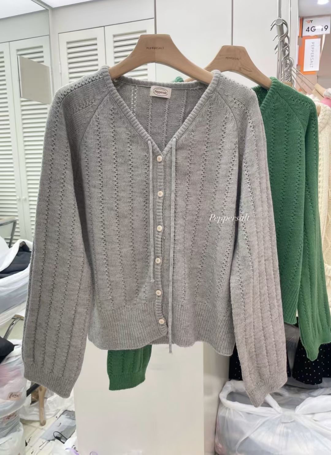 PEPPER 페페東大門㊣直郵女裝新款時尚人氣真品針織衫V領開衫PEPPER-SEOUL針織衫圖色4