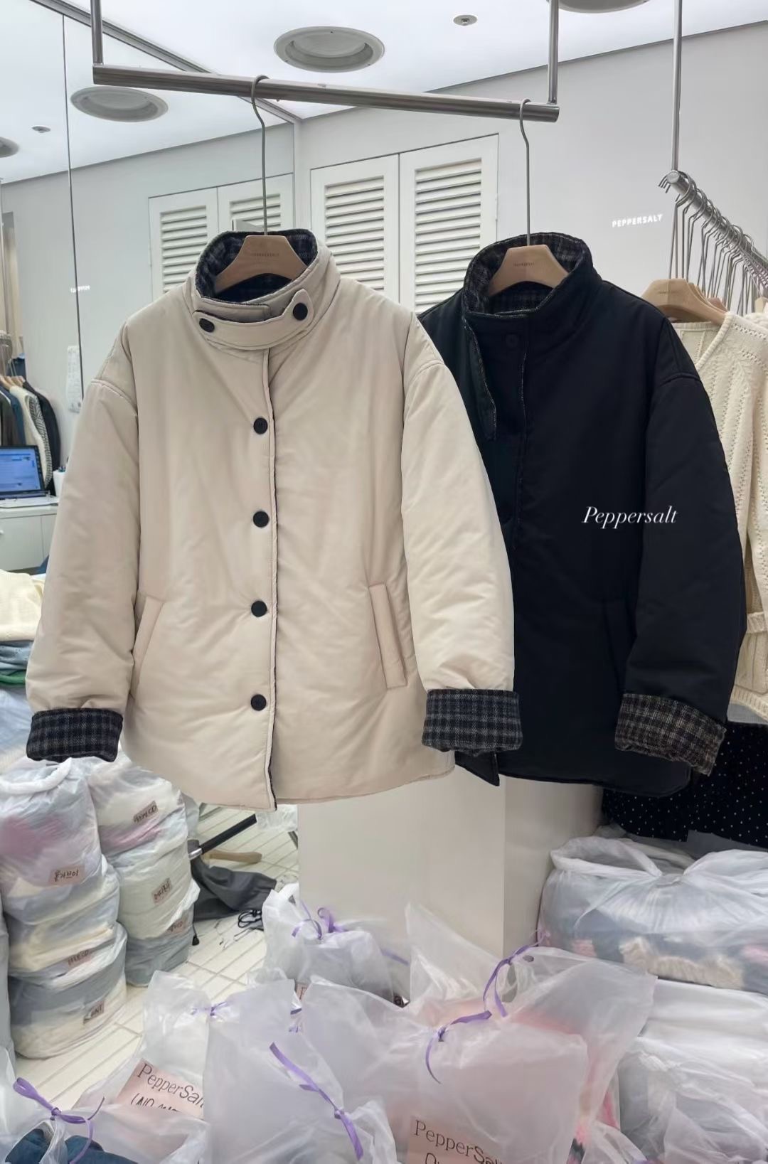 PEPPER 페페東大門㊣代購女士新品熱賣短款棉服兩面穿雙面PEPPER-SEOUL短款棉服圖色2左二色