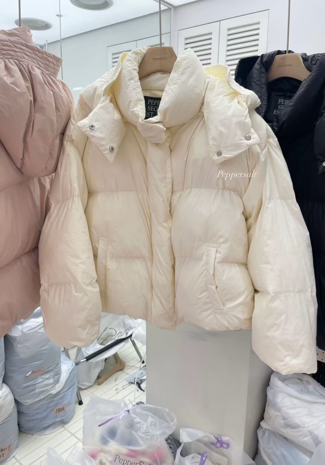 PEPPER 페페東大門㊣代購女裝新款熱賣推薦短款羽絨服鴨絨PEPPER-SEOUL短款羽絨服圖色2