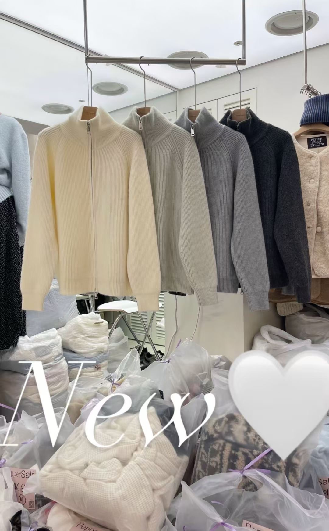 PEPPER 페페韓國直郵㊣女士新款時尚熱賣休閑毛衣拉鏈高領PEPPER-SEOUL毛衣圖色2左二色