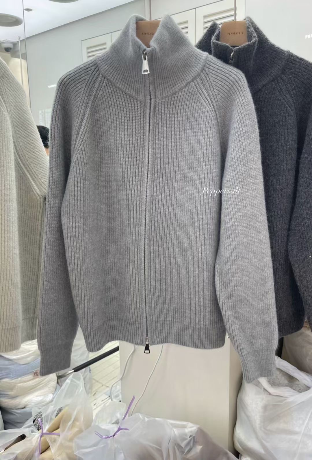 PEPPER 페페韓國直郵㊣女士新款時尚熱賣休閑毛衣拉鏈高領PEPPER-SEOUL毛衣圖色3