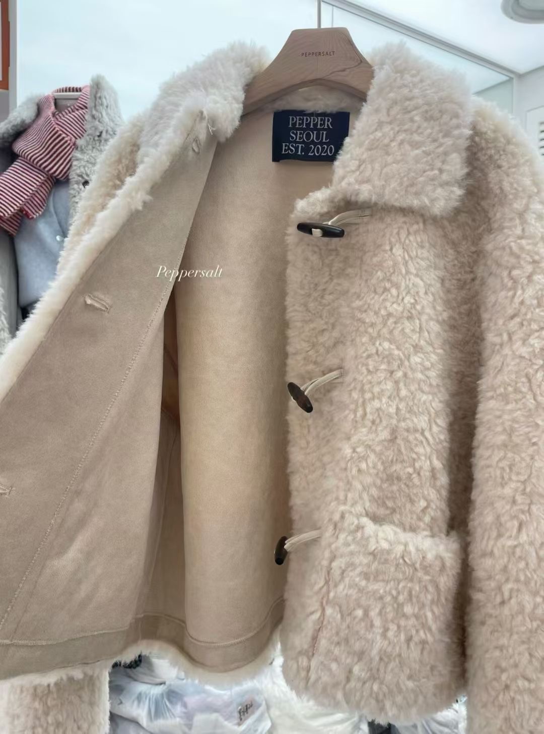 PEPPER 페페韓國直郵㊣女裝新品人氣職業短款大衣抓絨保暖PEPPER-SEOUL短款大衣