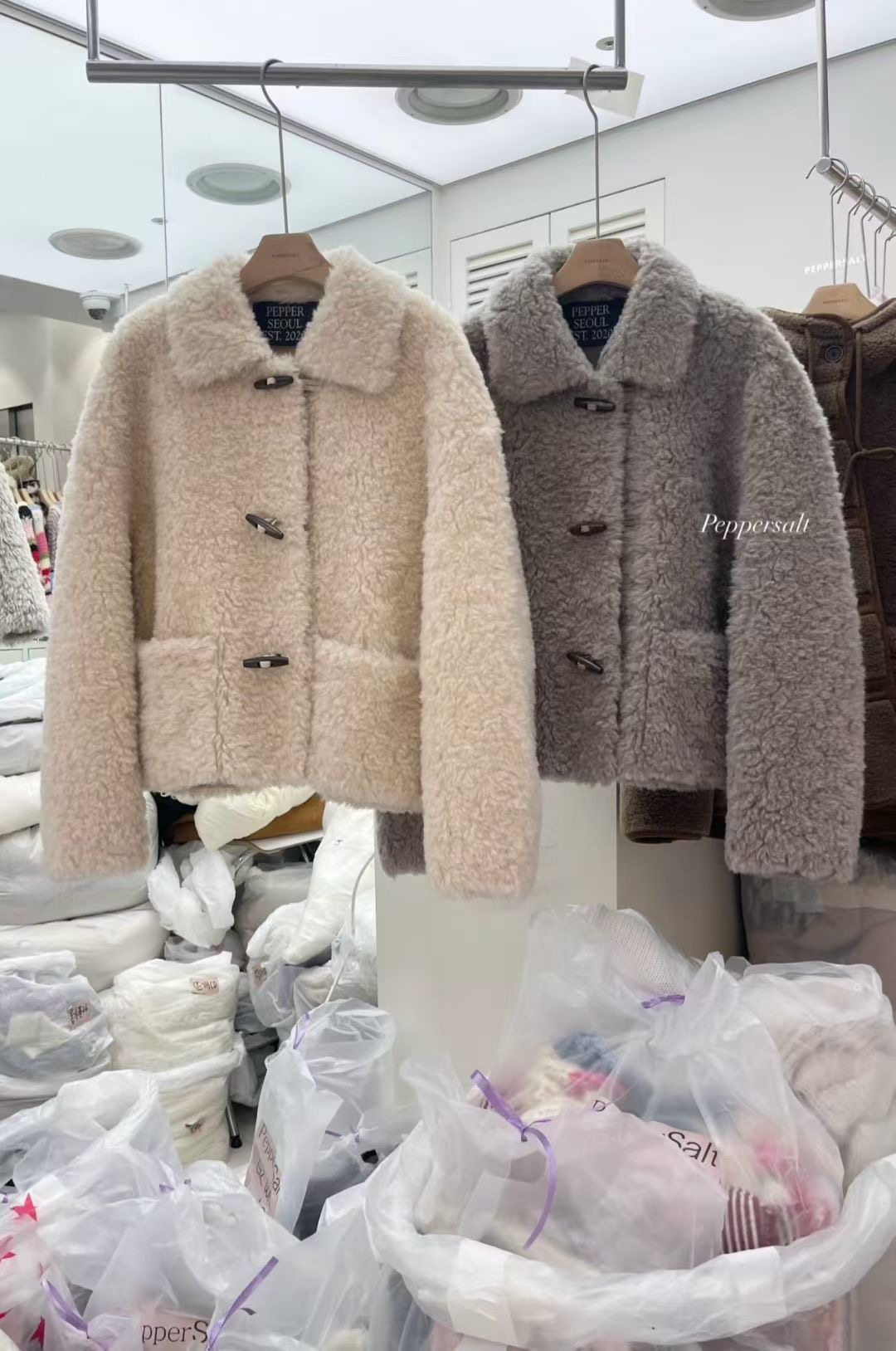 PEPPER 페페韓國直郵㊣女裝新品人氣職業短款大衣抓絨保暖PEPPER-SEOUL短款大衣