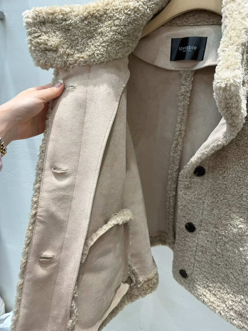 LOVABLE韓國直郵㊣女士新款推薦時尚真品職業熱賣25秋冬短款大衣LOVABLE短款大衣