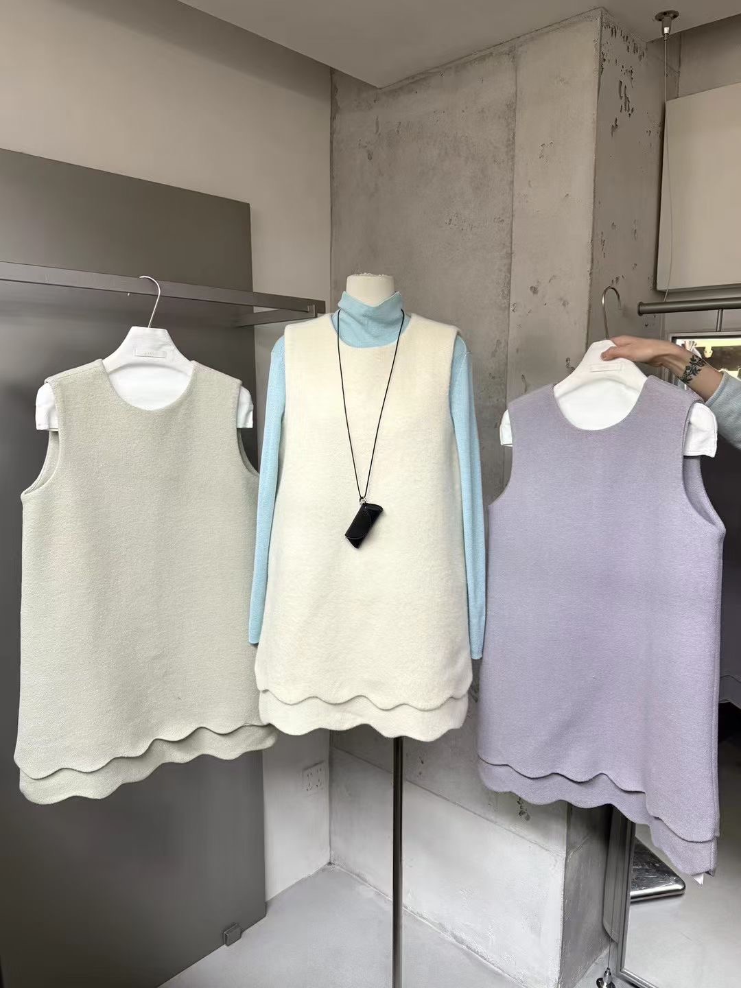 ANGE韓國代購㊣女裝新品25秋冬推薦時尚熱賣連衣裙不含內搭ANGE連衣裙