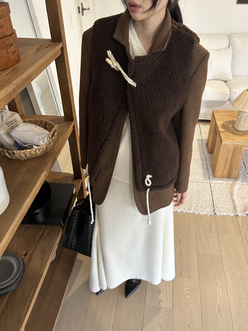 ME MO東大門㊣實拍女裝新品推薦真品時尚職業熱賣休閑馬甲ME MO馬甲