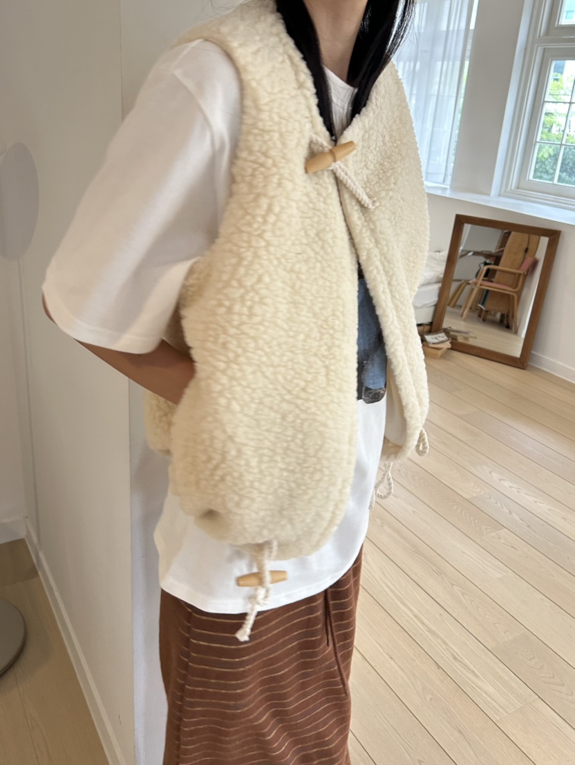 ME MO東大門㊣實拍女裝新品推薦真品時尚職業熱賣休閑馬甲ME MO馬甲