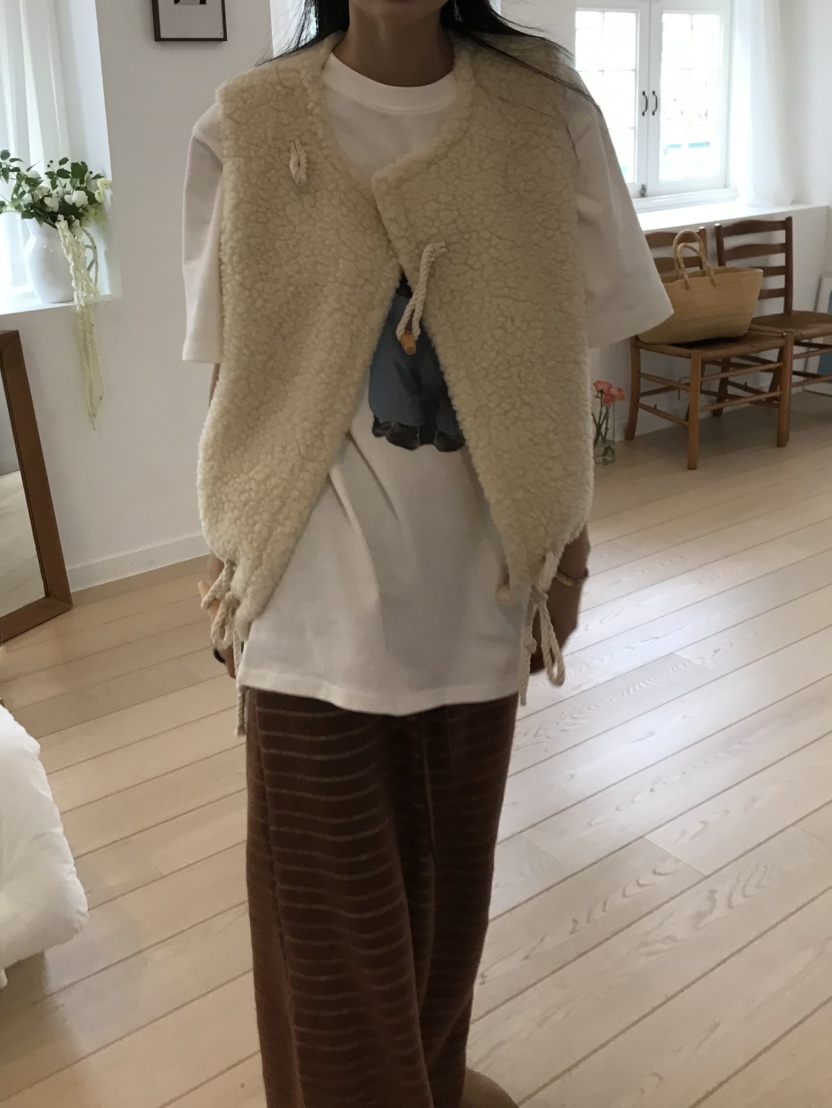 ME MO東大門㊣實拍女裝新品推薦真品時尚職業熱賣休閑馬甲ME MO馬甲