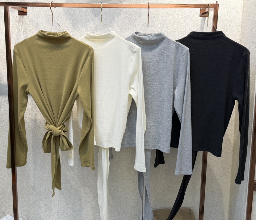 SYMBOL東大門㊣直郵女裝新品熱賣25秋冬真品時尚長袖T恤紐扣SYMBOL長袖T恤