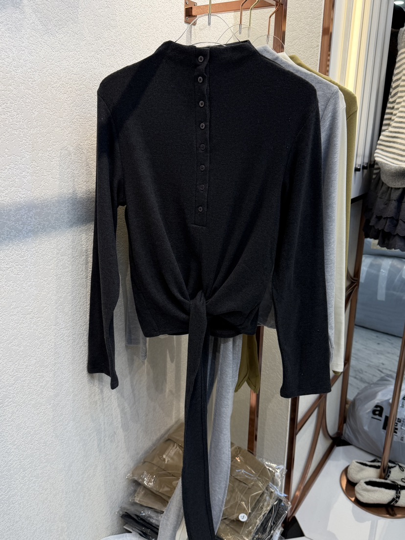 SYMBOL東大門㊣直郵女裝新品熱賣25秋冬真品時尚長袖T恤紐扣SYMBOL長袖T恤圖色4