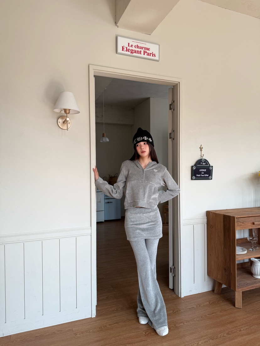 MARKE-P韓國代購㊣女士新款時尚真品25秋冬熱賣裙褲修身絲絨MARKE-P裙褲