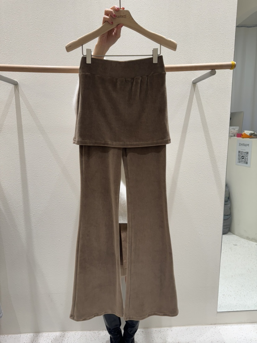 MARKE-P韓國代購㊣女士新款時尚真品25秋冬熱賣裙褲修身絲絨MARKE-P裙褲圖色2