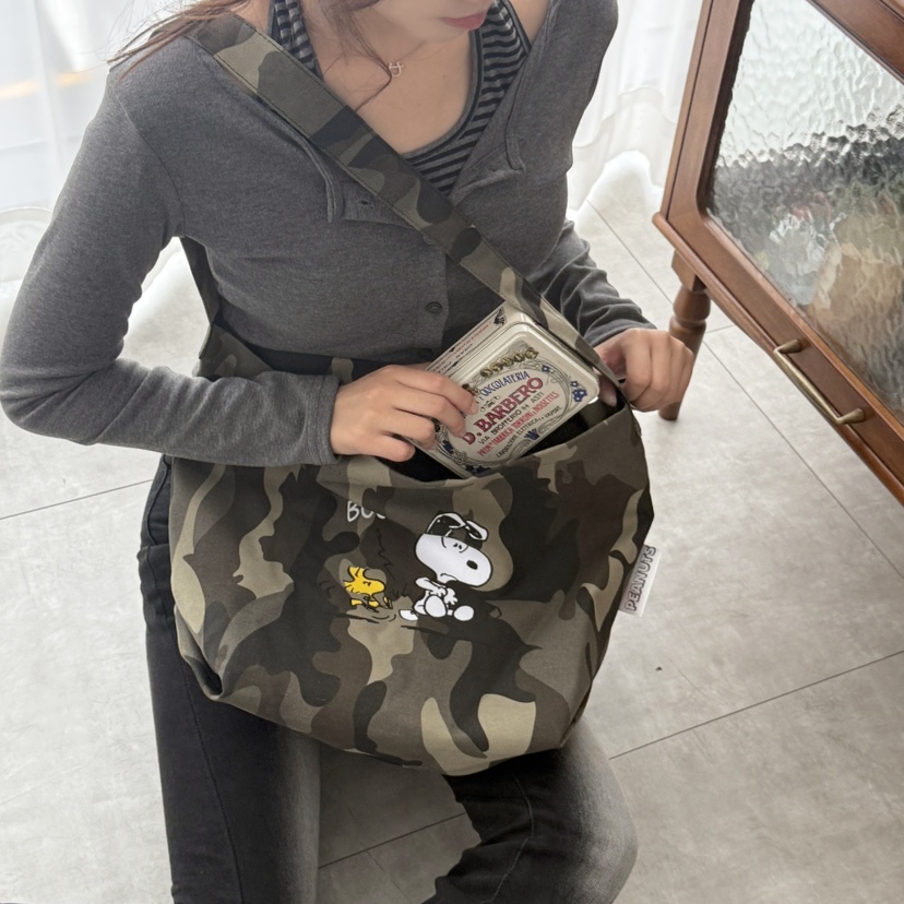 LEJUNEV-P東大門㊣直郵女士新款時尚休閑25秋冬單肩斜跨包LEJUNEV-P單肩/斜跨包