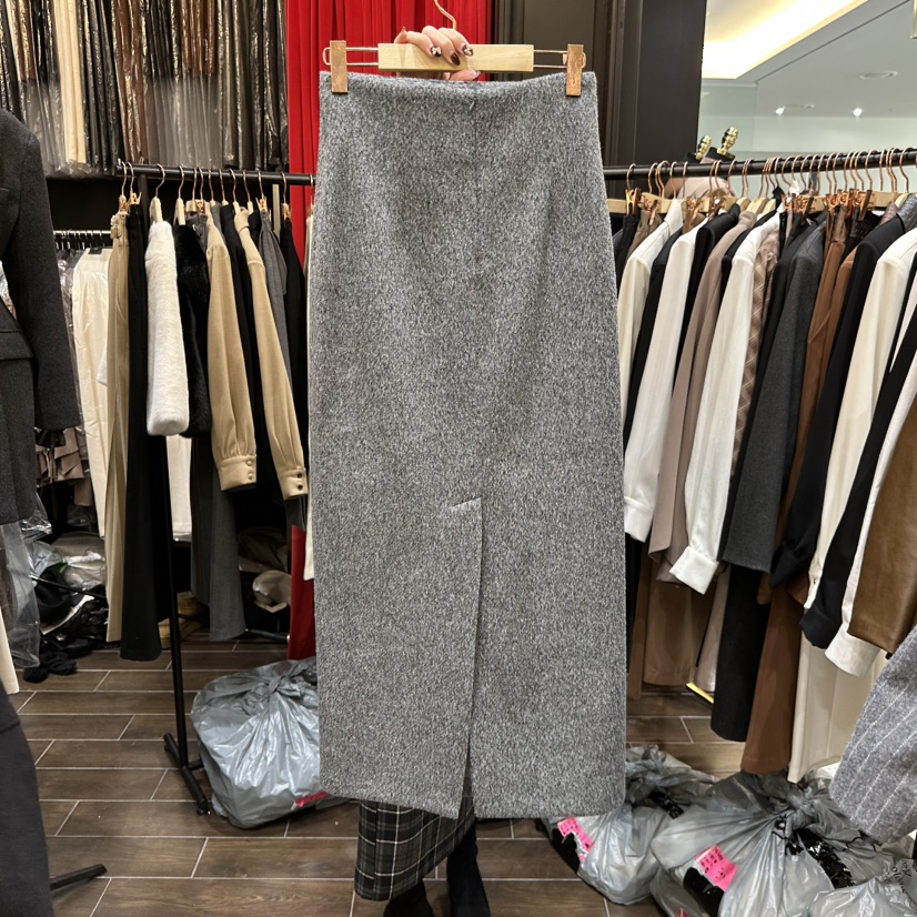 HERISH-HAUTE東大門㊣直郵女裝新品熱賣推薦人氣時尚25秋冬長裙HERISH-HAUTE長裙