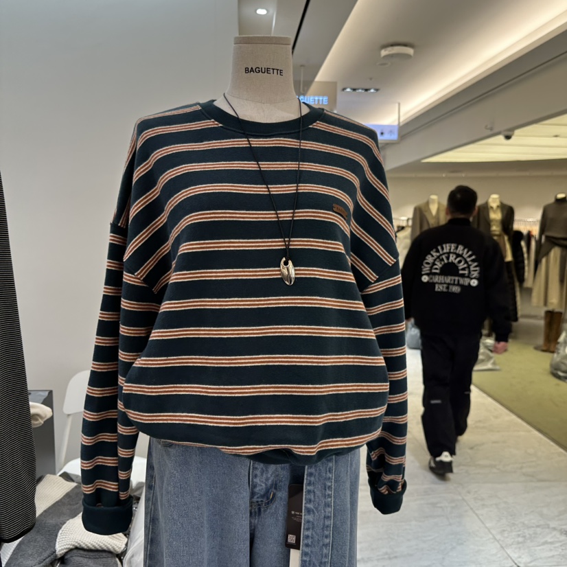 BAGUETTE-P東大門㊣代購女士新款時尚職業真品熱賣衛衣加絨BAGUETTE-P衛衣圖色3墨綠