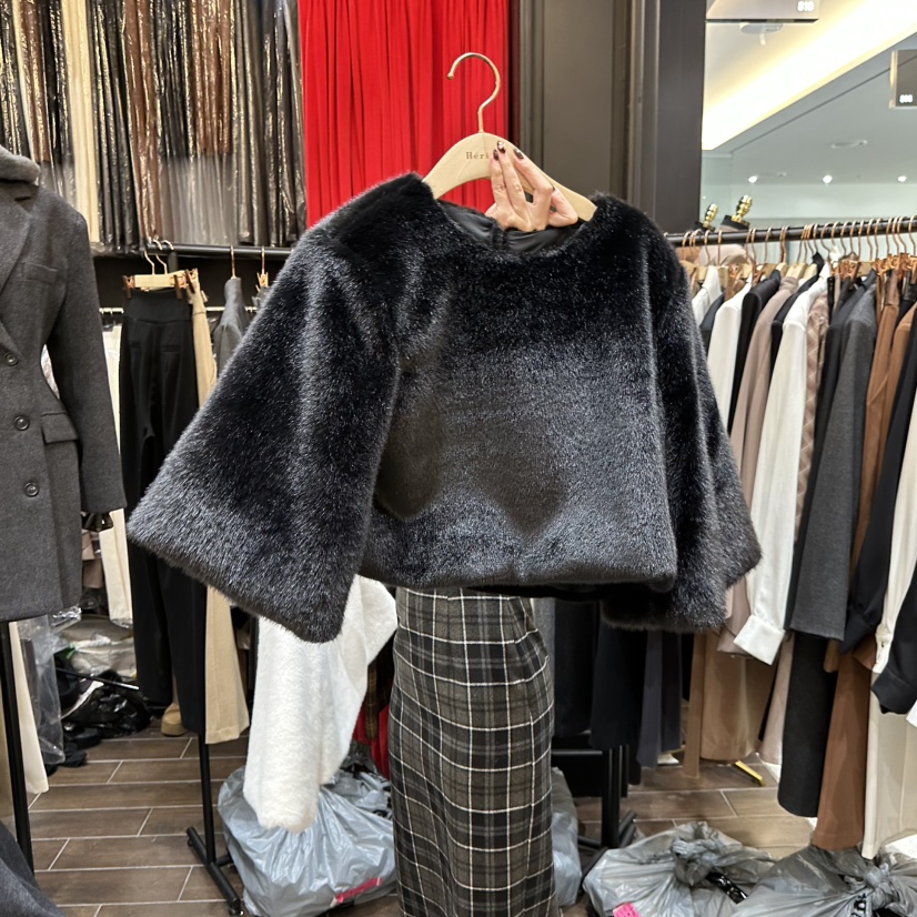 HERISH-HAUTE東大門㊣代購女裝新品真品推薦熱賣人氣衛衣毛皮HERISH-HAUTE衛衣圖色2