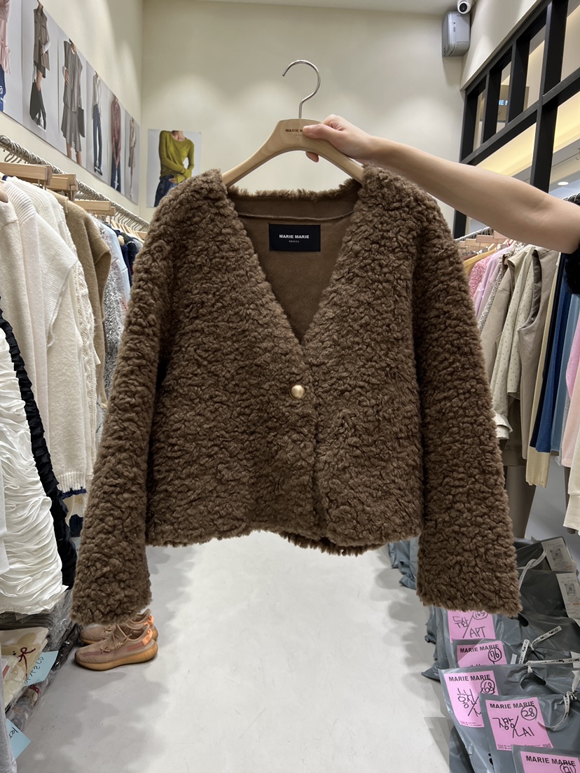 MARIE MARIE韓國直郵㊣女裝新款熱賣休閑25秋冬短款大衣抓絨MARIE MARIE短款大衣圖色1