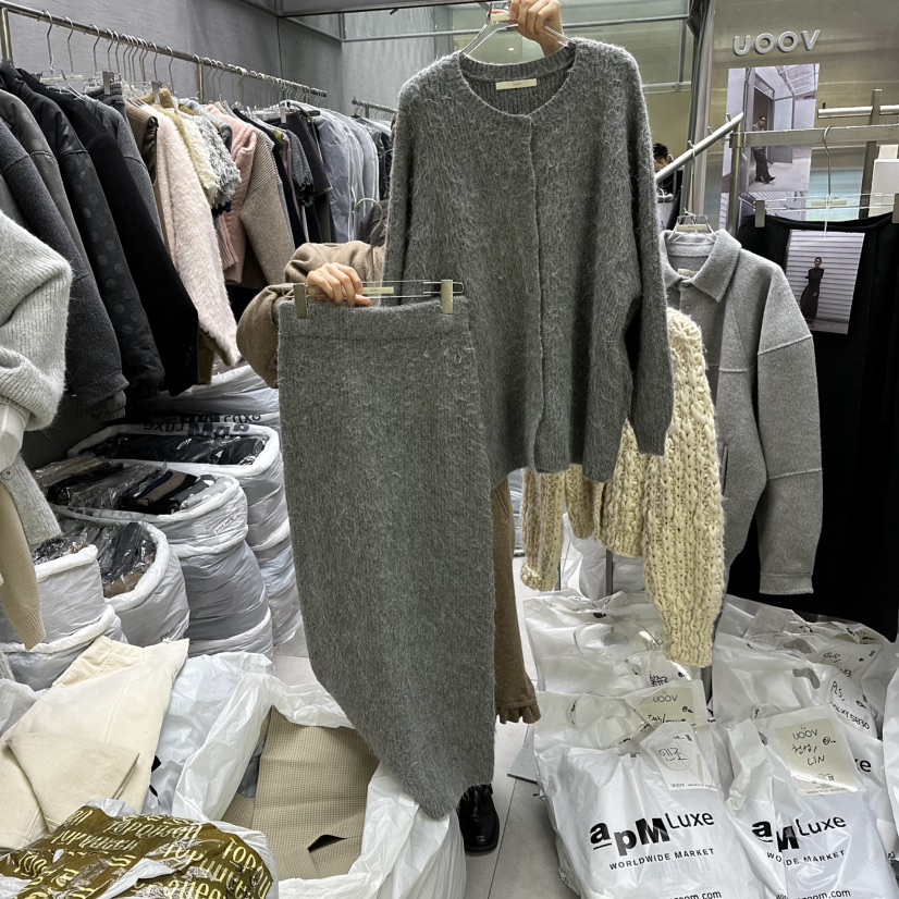 UOOV東大門㊣代購女士新款時尚職業熱賣人氣真品套裝兩件套UOOV套裝圖色1