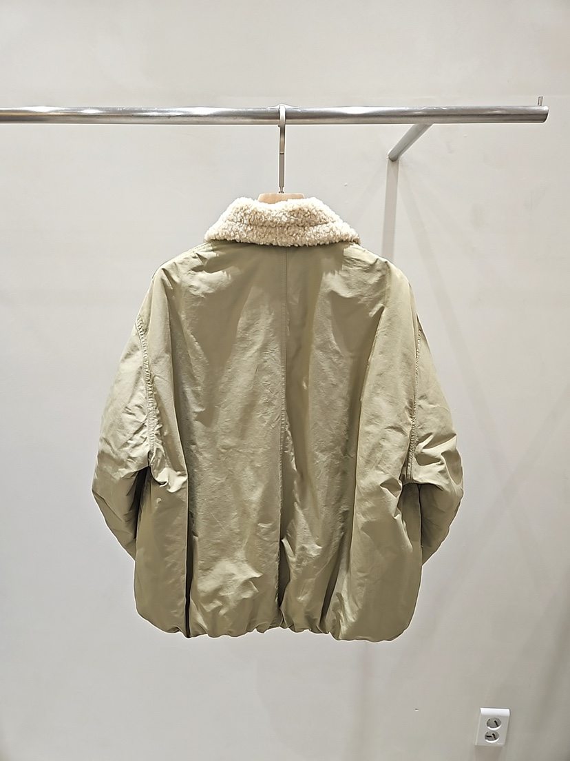 MONTER韓國直郵㊣女士新款人氣推薦熱賣25秋冬夾克羊毛填充MONTER夾克