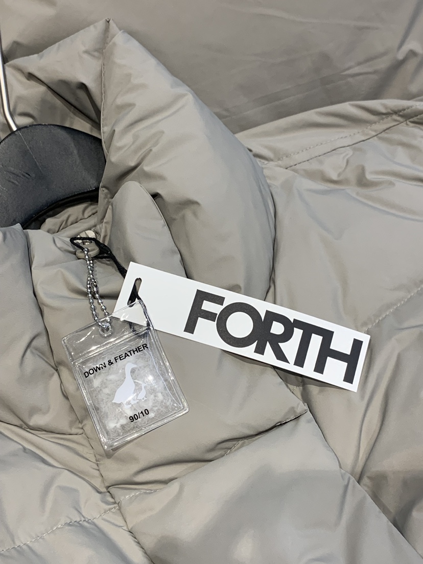 FORTH東大門㊣實拍女士新品時尚人氣職業推薦短款羽絨服兜帽FORTH短款羽絨服