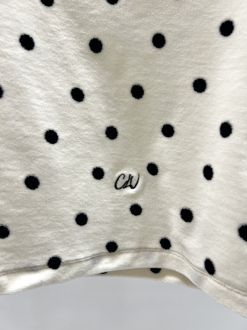 CESTLAVIE韓國直郵㊣女裝新款人氣25秋冬休閑時尚T恤刺繡絲絨CESTLAVIET恤