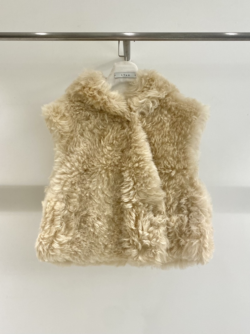 1968韓國代購㊣女士新品職業休閑熱賣真品推薦馬甲抓絨連帽1968/YEOUYA馬甲圖色2