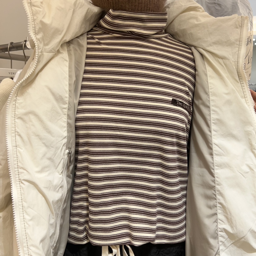 VENIR-a韓國代購㊣女士新品25秋冬真品時尚熱賣推薦長袖T恤VENIR-a長袖T恤圖色3