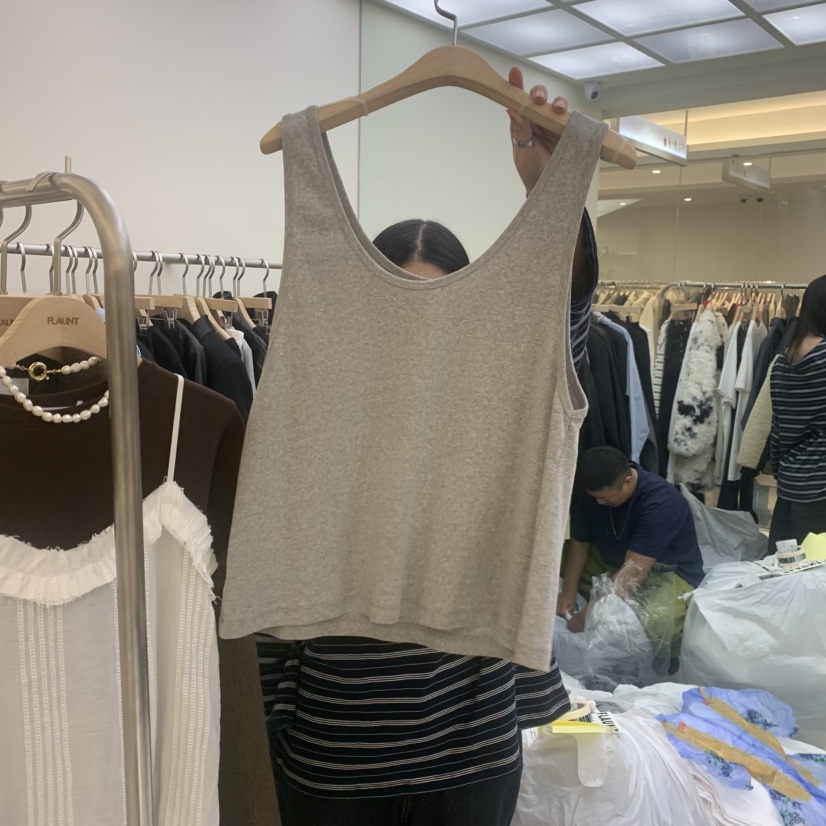 FLAUNT東大門㊣代購女士新品職業25秋冬時尚熱賣人氣吊帶背心FLAUNT吊帶/背心