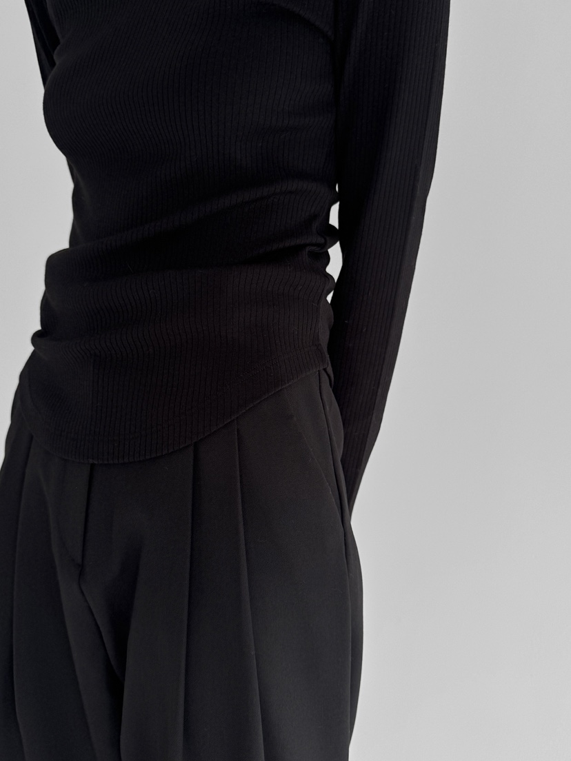 YIKHO STYLE東大門㊣直郵女裝新款推薦熱賣休閑真品長袖T恤YIKHO STYLE長袖T恤