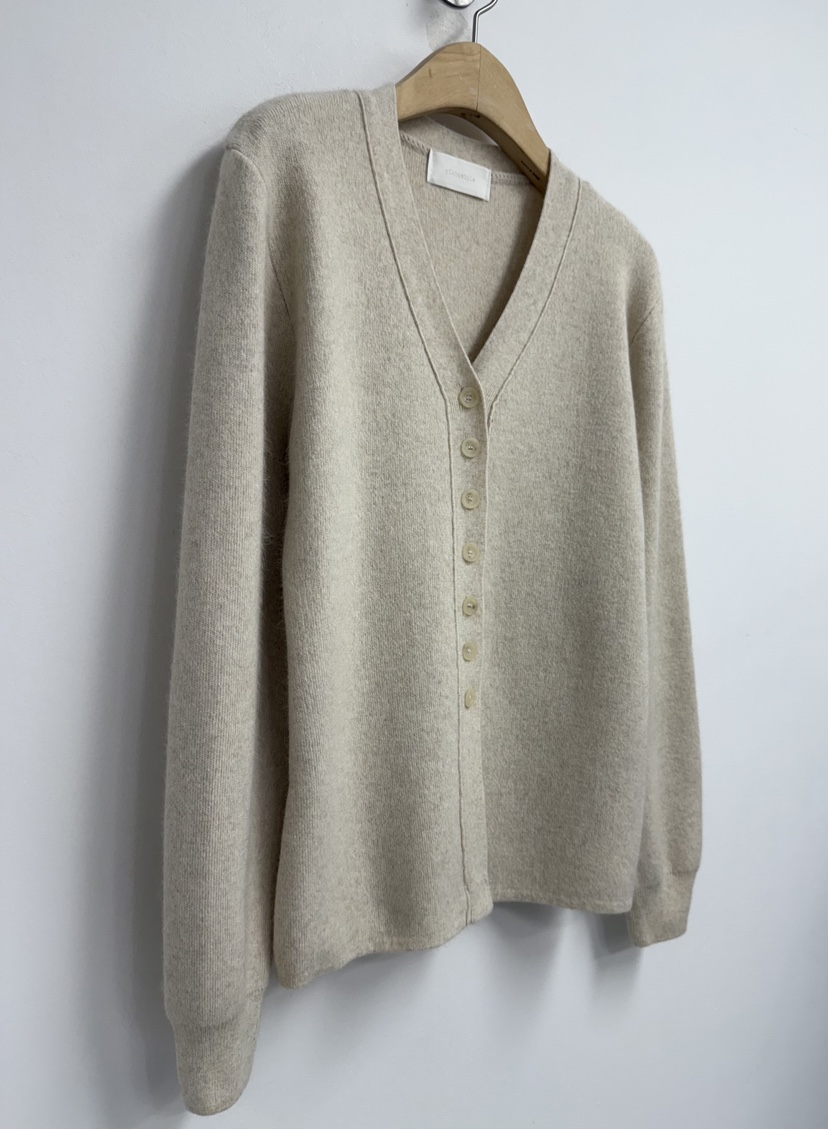 YIKHO STYLE東大門㊣直郵女士新品熱賣25秋冬人氣職業針織衫YIKHO STYLE針織衫