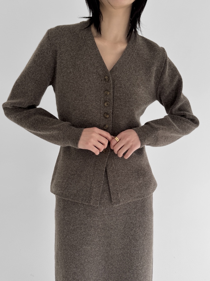 YIKHO STYLE東大門㊣直郵女士新品熱賣25秋冬人氣職業針織衫YIKHO STYLE針織衫