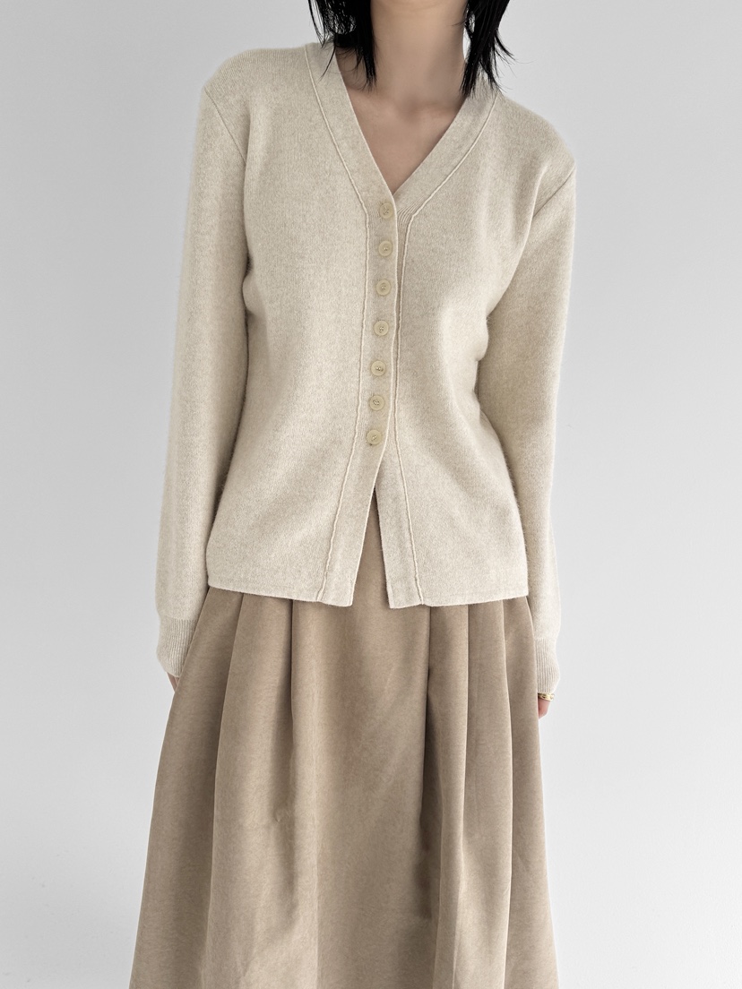 YIKHO STYLE東大門㊣直郵女士新品熱賣25秋冬人氣職業針織衫YIKHO STYLE針織衫