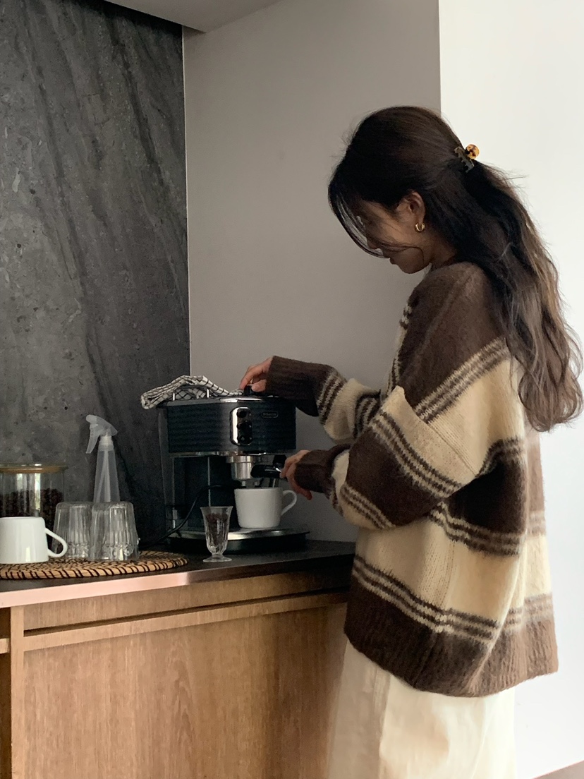 BLEECKER韓國代購㊣女士新款人氣時尚25秋冬休閑推薦針織衫BLEECKER針織衫