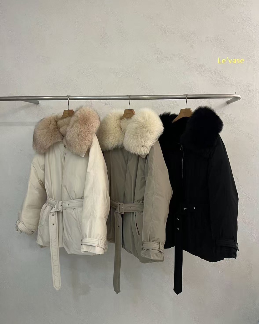 LE VASE韓國直郵㊣女士新品真品25秋冬短款棉服含腰帶狐貍LE VASE短款棉服