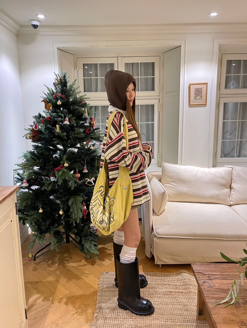 BOUTIQUE-L東大門㊣代購女士新品真品職業推薦25秋冬休閑衛衣BOUTIQUE-L衛衣