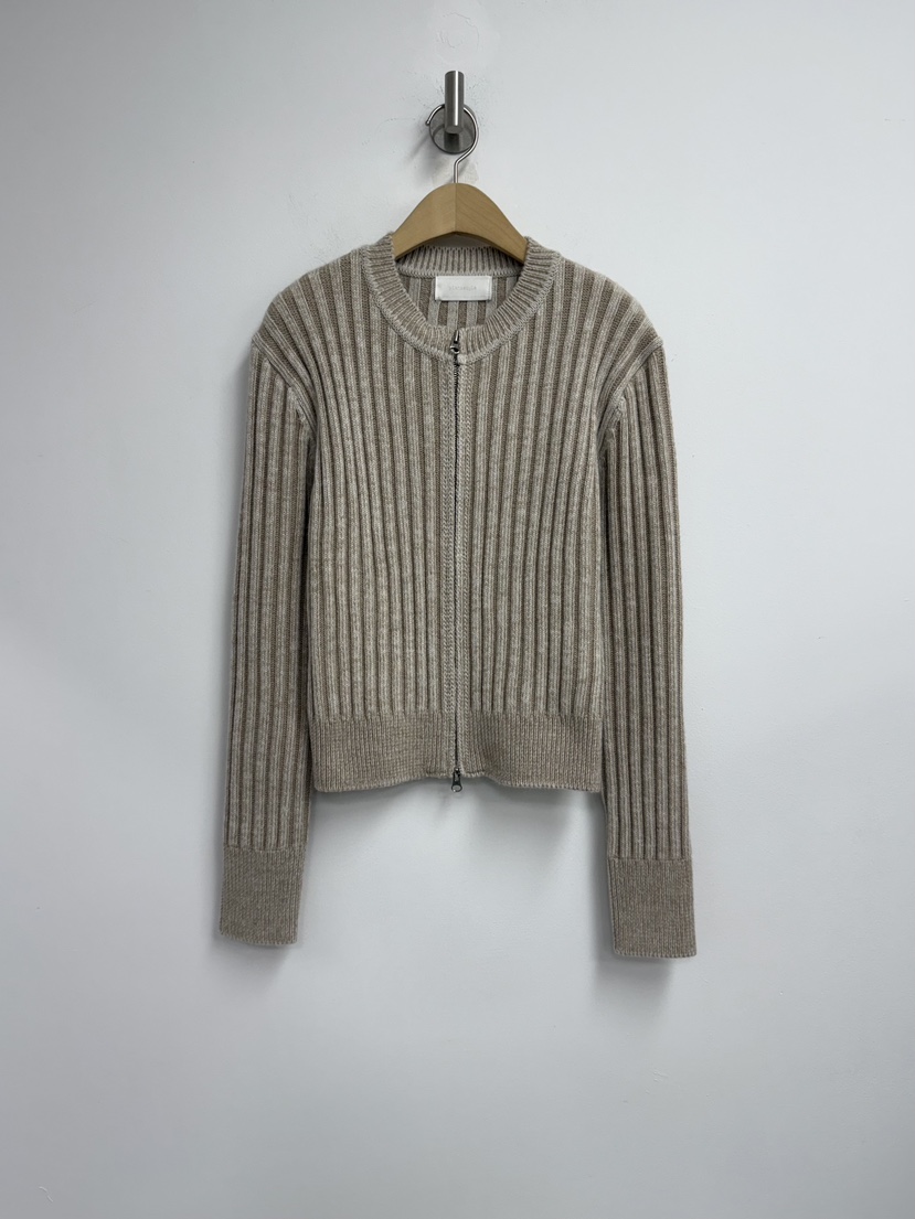 YIKHO STYLE東大門㊣代購女裝新款推薦休閑時尚針織衫拉鏈YIKHO STYLE針織衫圖色1